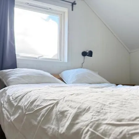 Cozy In With House Sea View