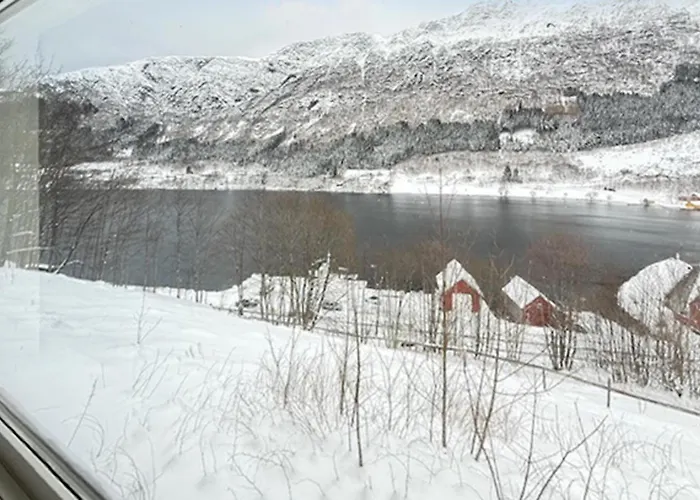 Cozy In With House Sea View