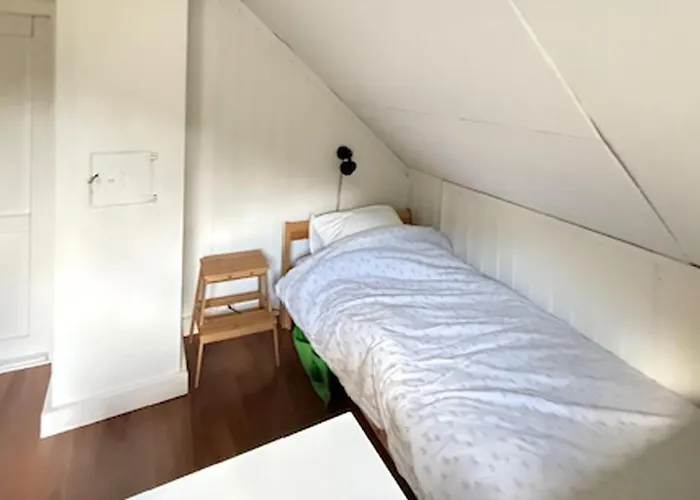 Feriehus Cozy In With House Sea View
